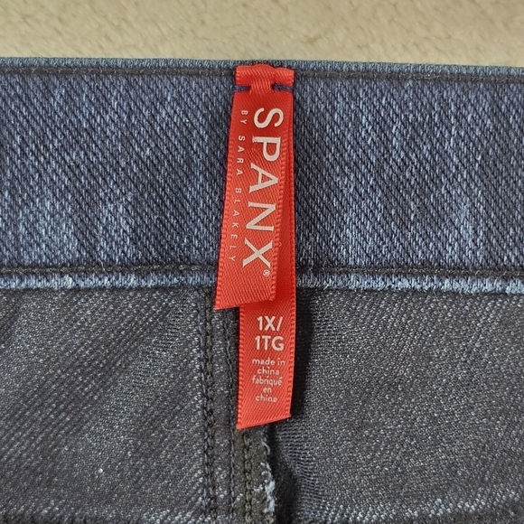 Spanx Jeans Pull On Skinny Jeans 1X Plus Size Women’s Jeggings Plus Medium Blue - Picture 5 of 9